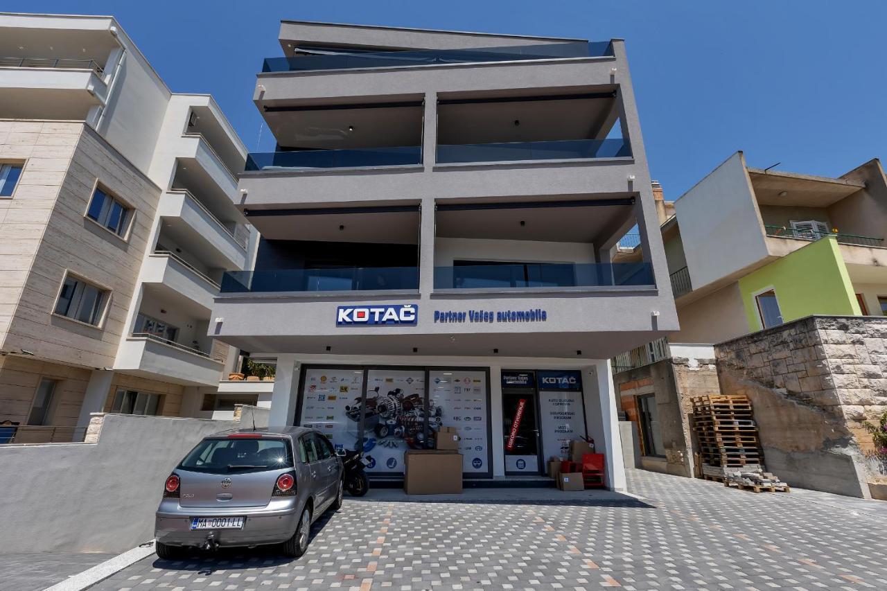 Lux Apartment Dolce Vita - Private Hottub Makarska Dış mekan fotoğraf