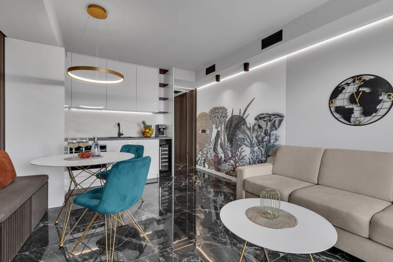 Lux Apartment Dolce Vita - Private Hottub Makarska Dış mekan fotoğraf