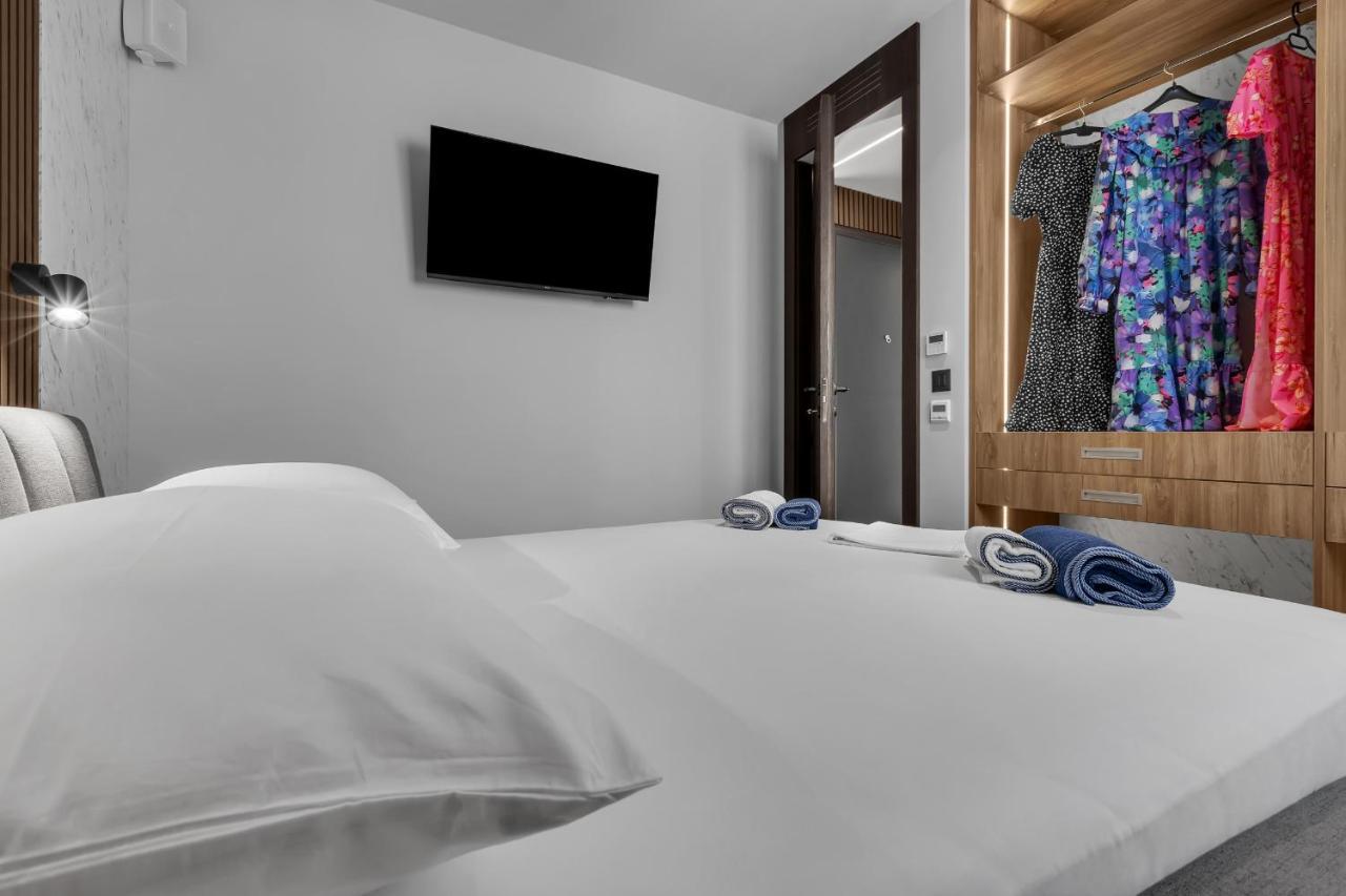 Lux Apartment Dolce Vita - Private Hottub Makarska Dış mekan fotoğraf