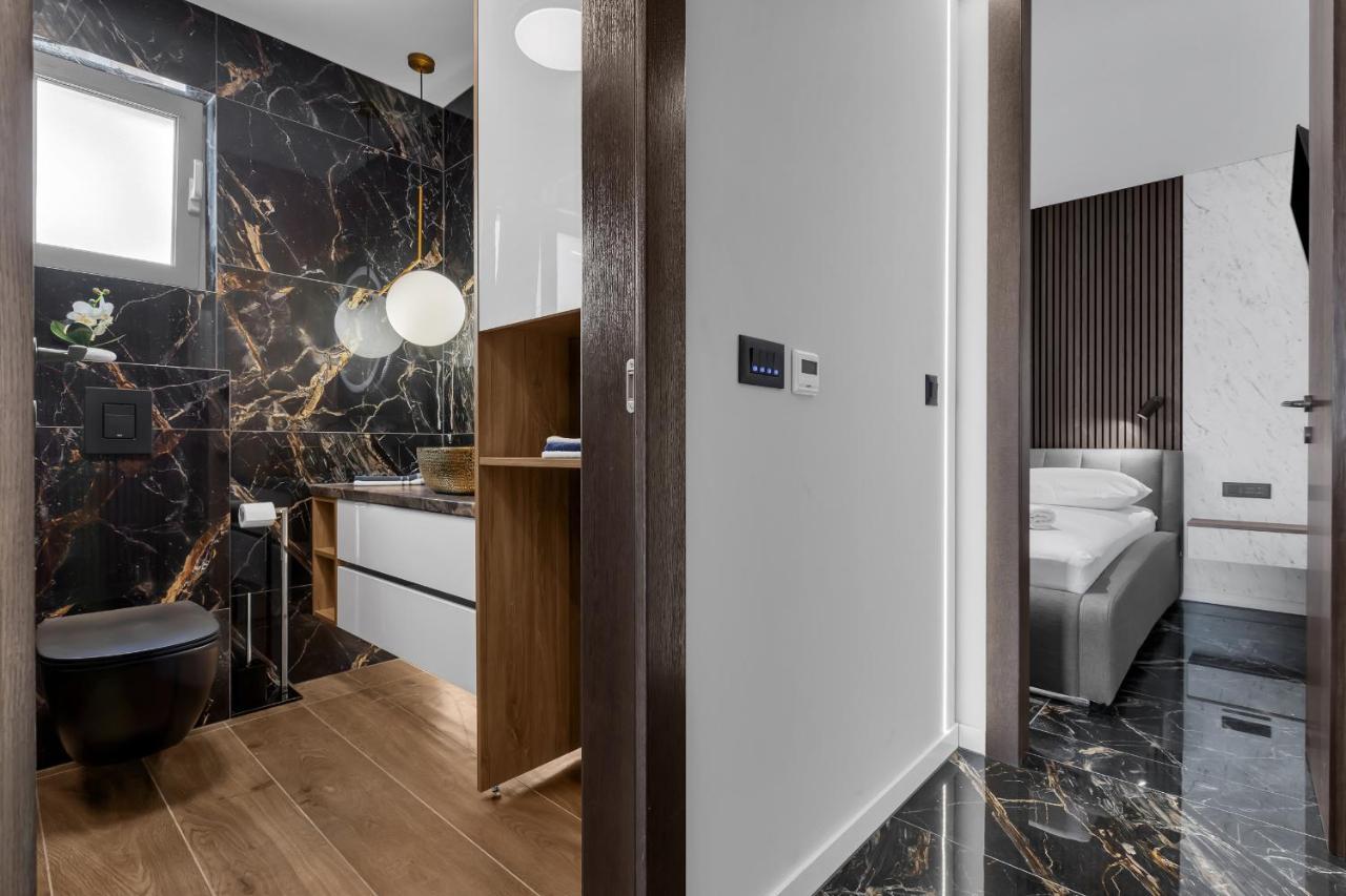 Lux Apartment Dolce Vita - Private Hottub Makarska Dış mekan fotoğraf