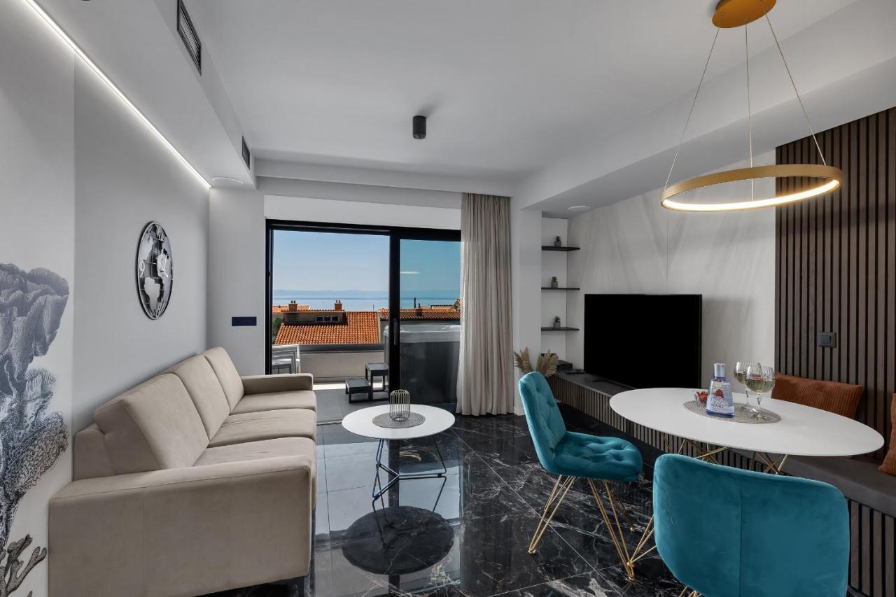 Lux Apartment Dolce Vita - Private Hottub Makarska Dış mekan fotoğraf